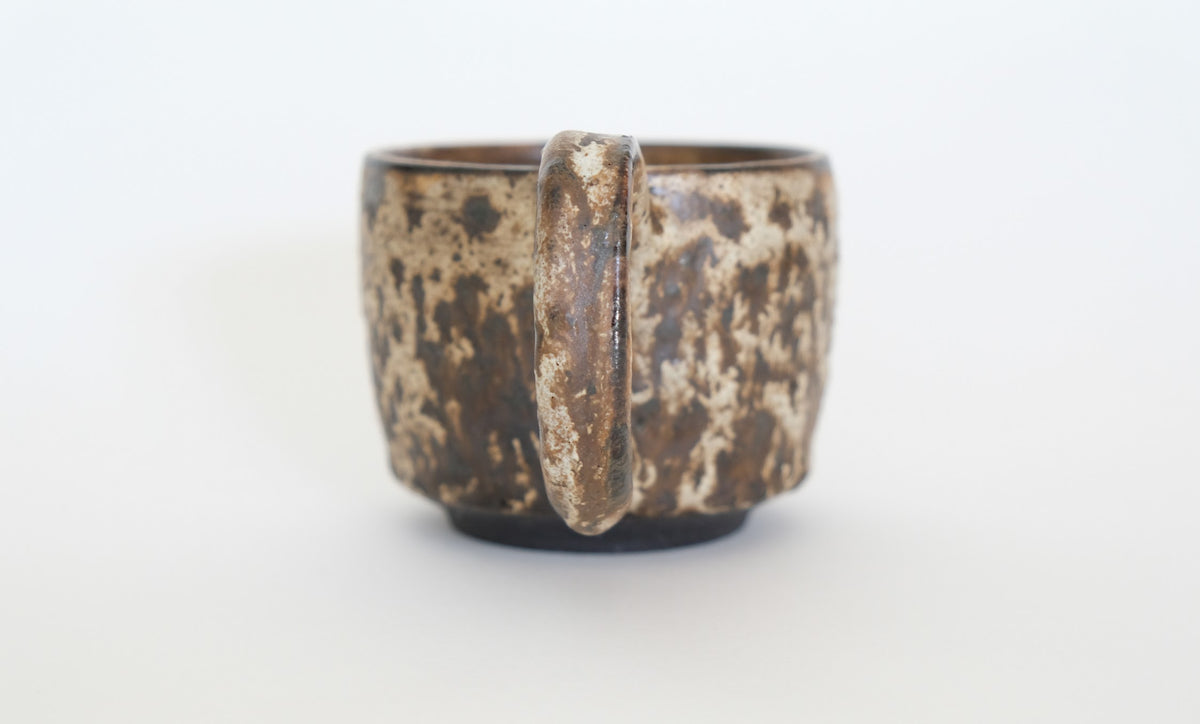 Hearth Mug in Weathered Wood no. 1