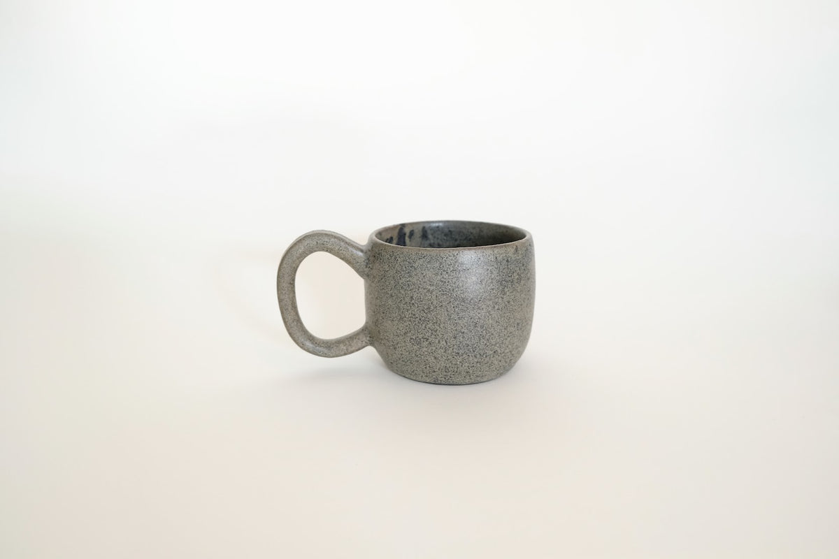 Hearth Mug in Stone & Ash