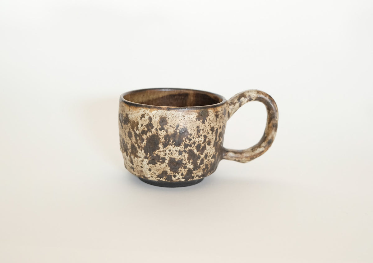 Hearth Mug in Weathered Wood no. 1